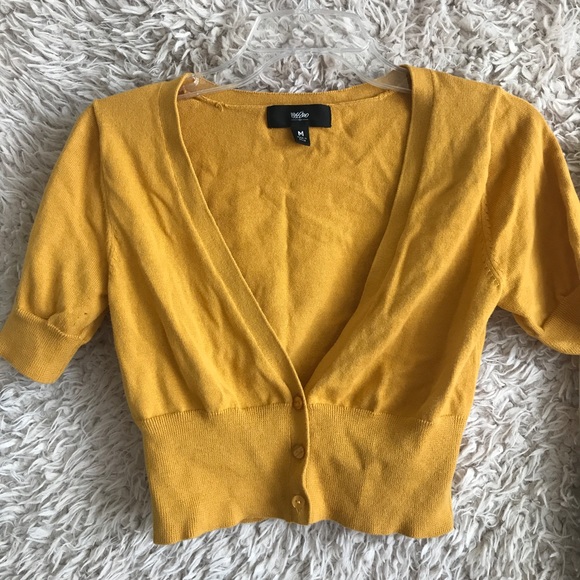 Sunshine Bundle (Bundle of three shirts) - Picture 3 of 8